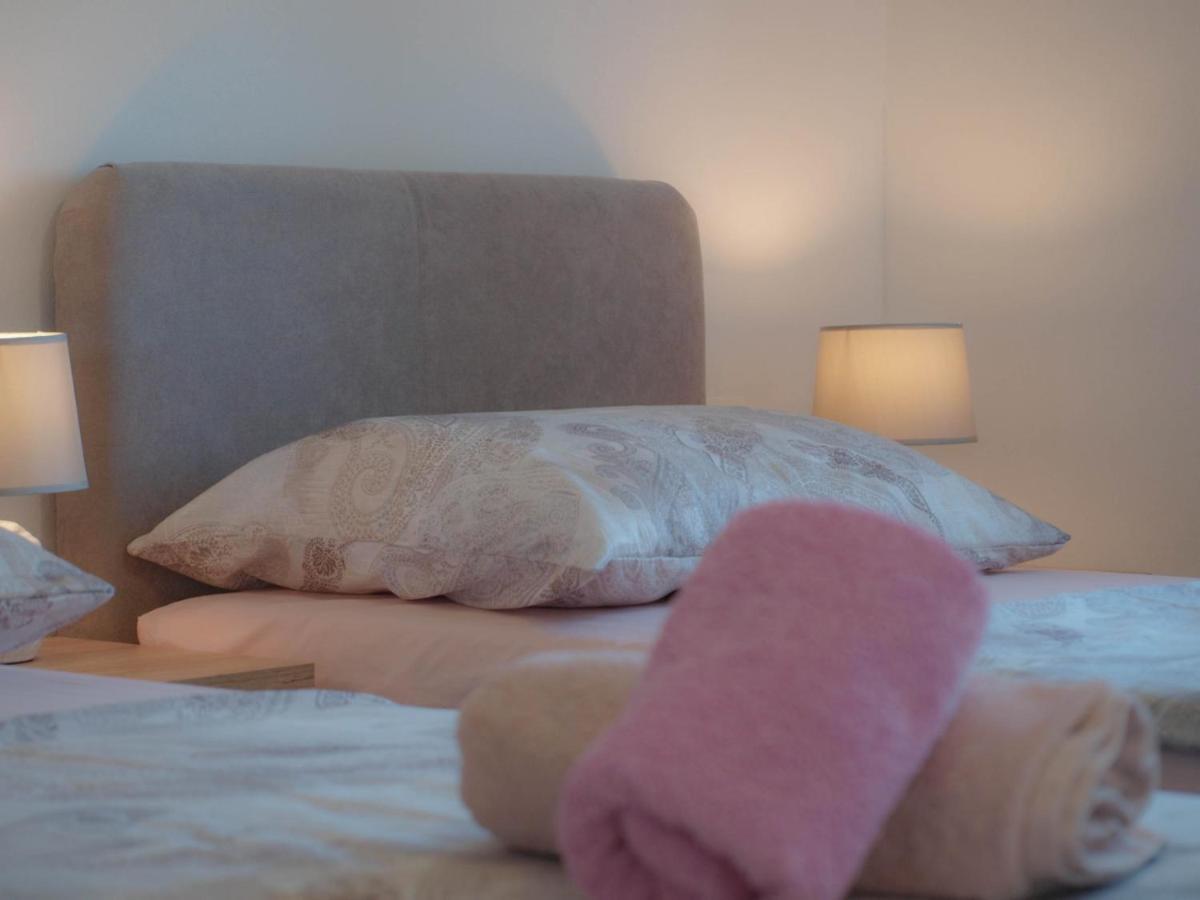 Apartmani Goga 2 몰라트 외부 사진